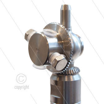 M63E - vatreiniger - &Oslash;50mm - 140 Bar - 15 tot 50 l/min - Buislengte: 105mm - 24V