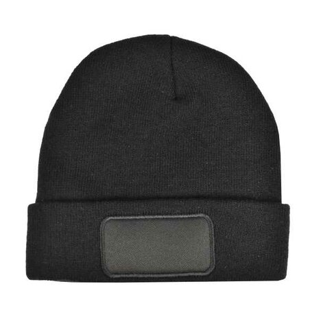 Gebreide muts met label - Optioneel bedrukt met eigen logo - 50 stuks