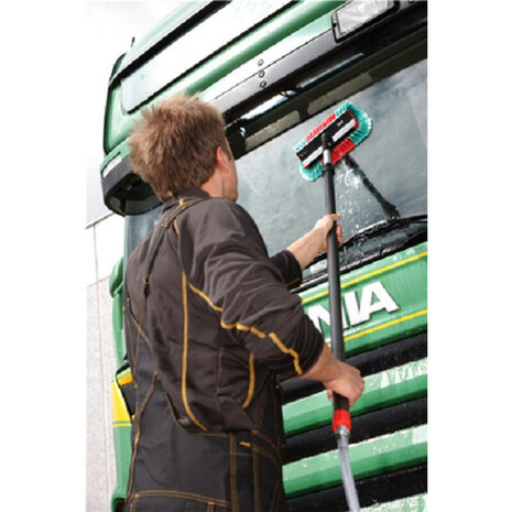 Vikan 524752 Transport hoekborstel met waterdoorvoer zwart 280mm